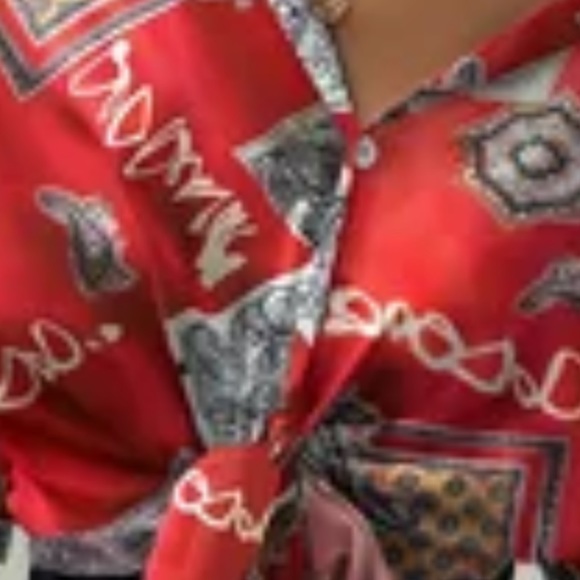 New Women’s shirt - Picture 3 of 4